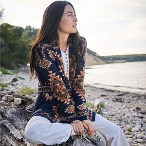 Faherty B. Yellowtail Lodge Cardigan